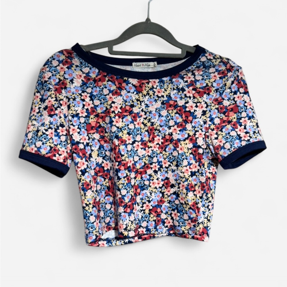 Heart Hips Navy Floral Crop Top